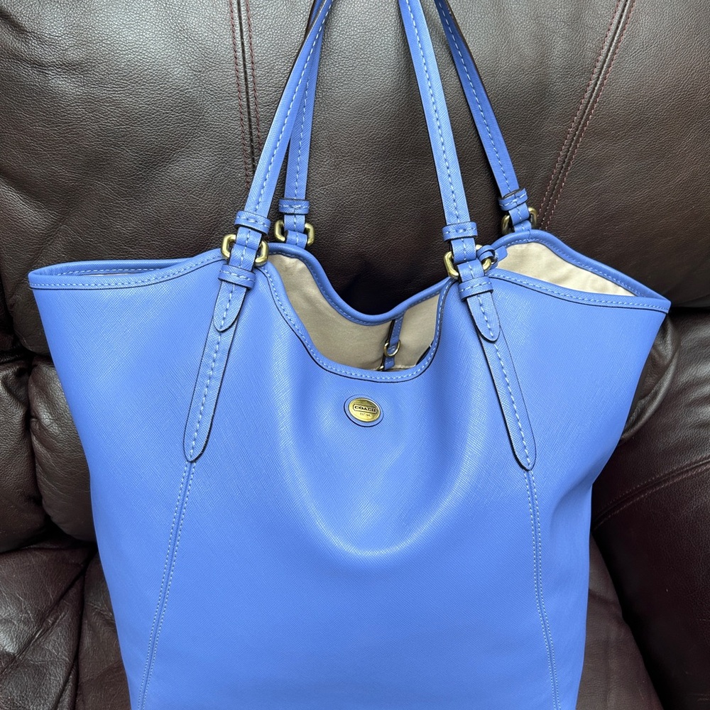Coach Shopping Bag